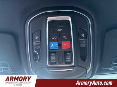 2027 Jeep Grand Cherokee Laredo Altitude