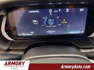 2026 Jeep Grand Cherokee Laredo Altitude