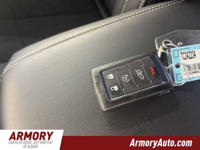 2026 Jeep Grand Cherokee Laredo Altitude