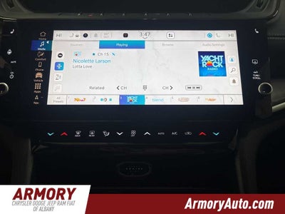 2026 Jeep Grand Cherokee Laredo Altitude