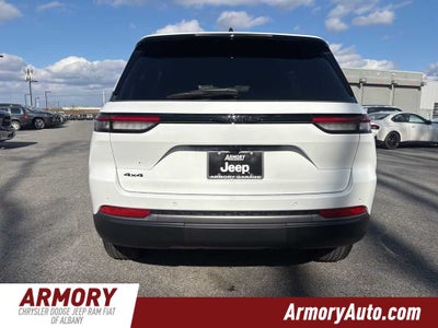 2026 Jeep Grand Cherokee Laredo Altitude