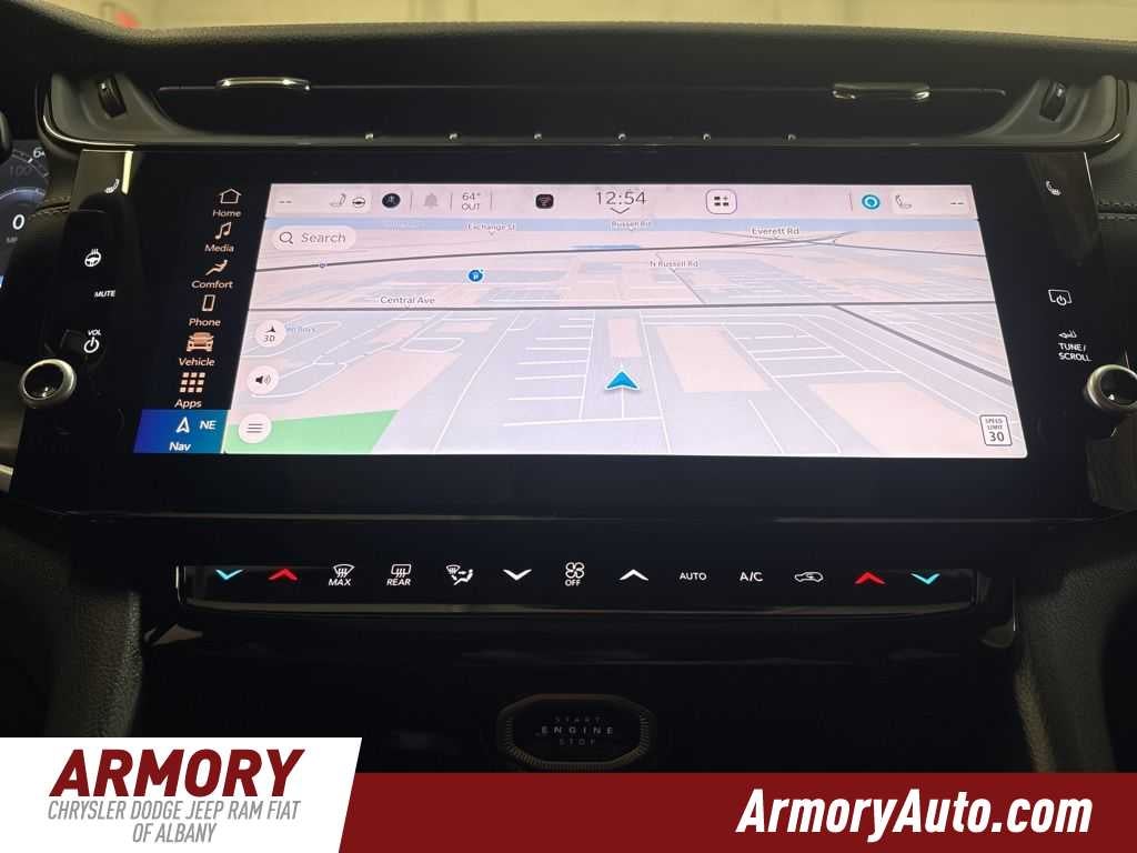 2026 Jeep Grand Cherokee Laredo Altitude