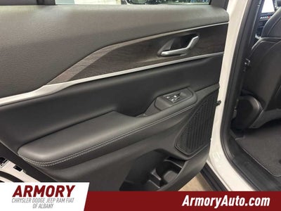 2026 Jeep Grand Cherokee Laredo Altitude