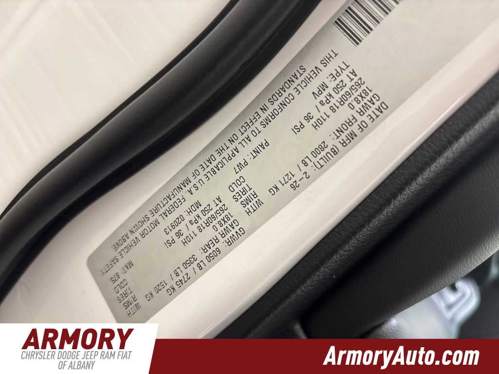 2026 Jeep Grand Cherokee Laredo Altitude