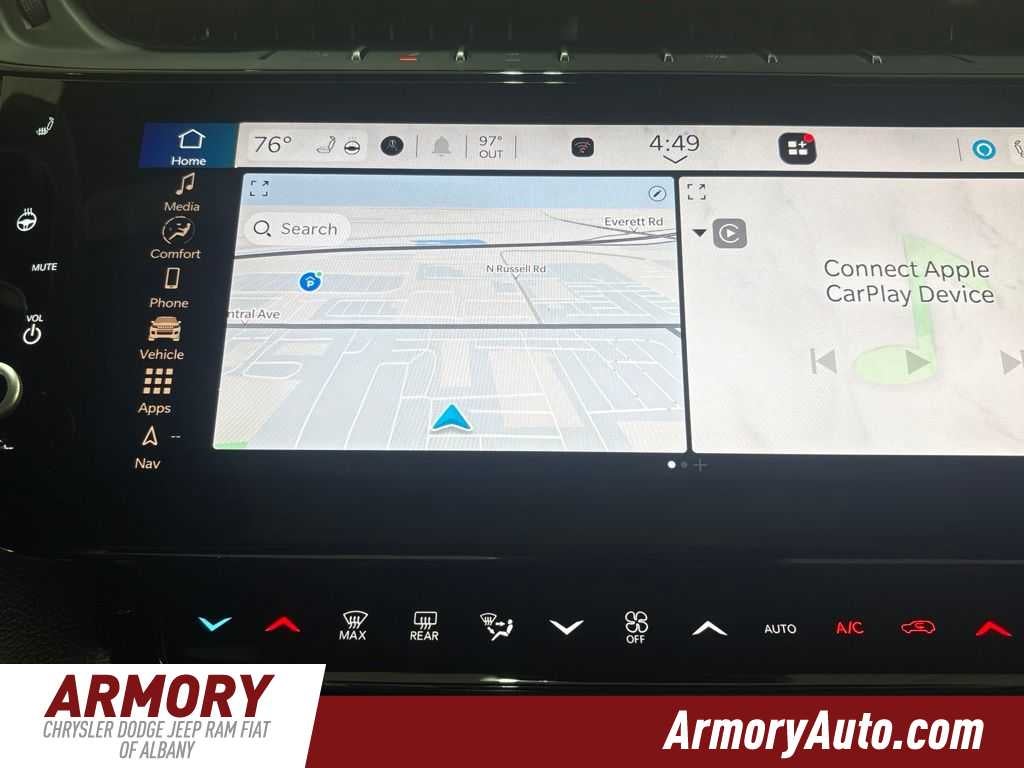2026 Jeep Grand Cherokee Laredo Altitude