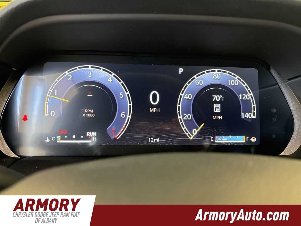 2026 Jeep Grand Cherokee Laredo Altitude