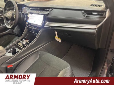 2026 Jeep Grand Cherokee Laredo Altitude