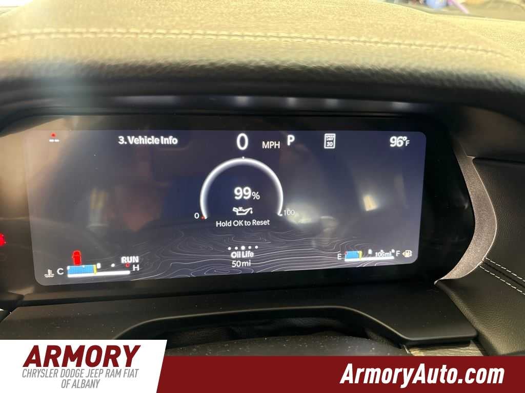 2026 Jeep Grand Cherokee Laredo Altitude