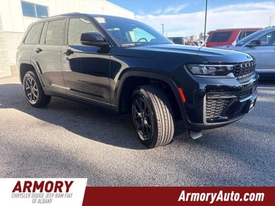 2027 Jeep Grand Cherokee Laredo Altitude