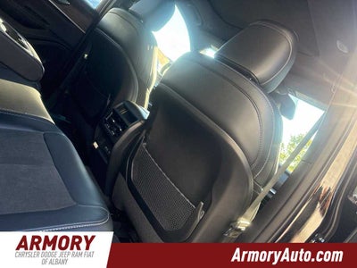 2027 Jeep Grand Cherokee Laredo Altitude