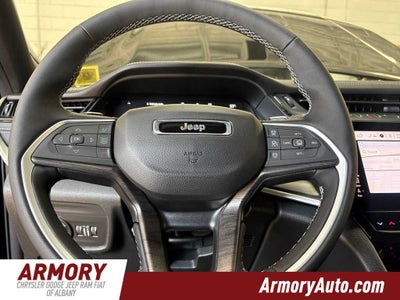 2026 Jeep Grand Cherokee Laredo Altitude