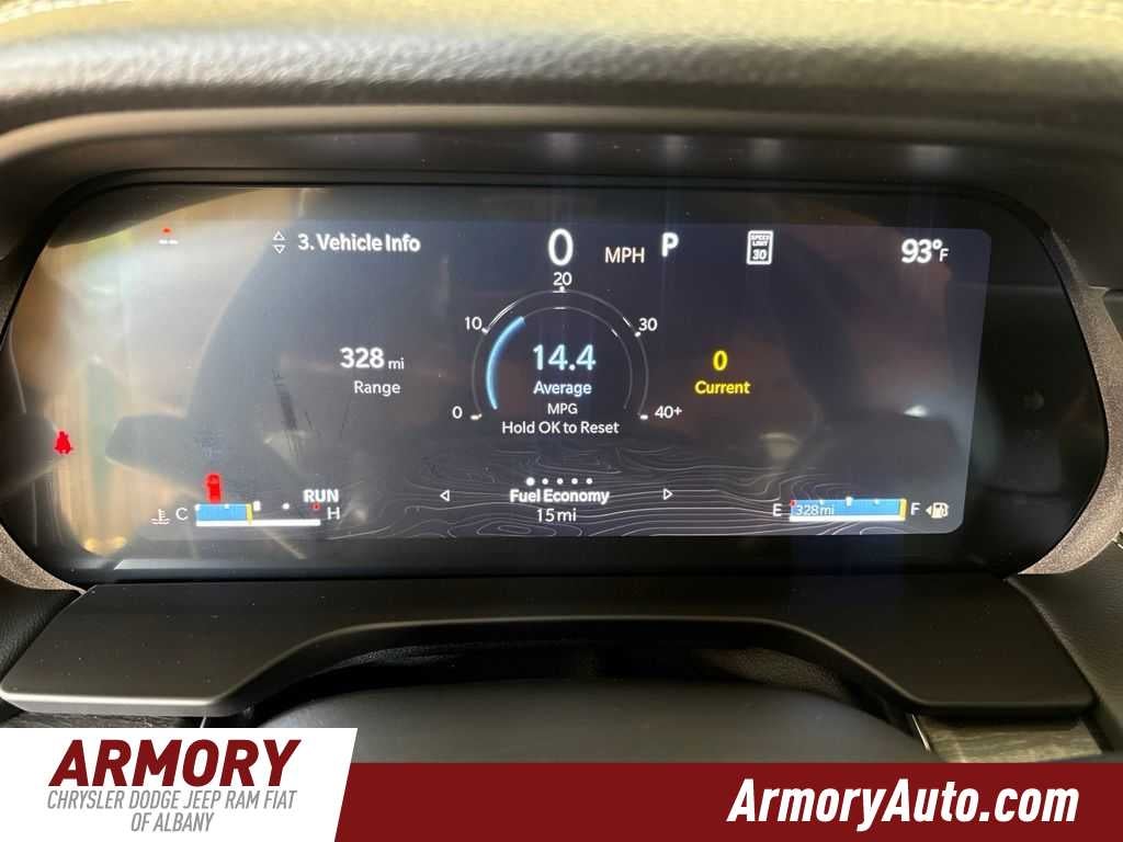 2026 Jeep Grand Cherokee Laredo Altitude