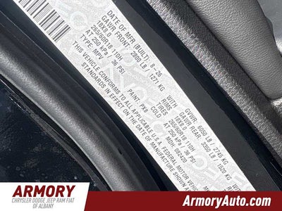 2027 Jeep Grand Cherokee Laredo Altitude