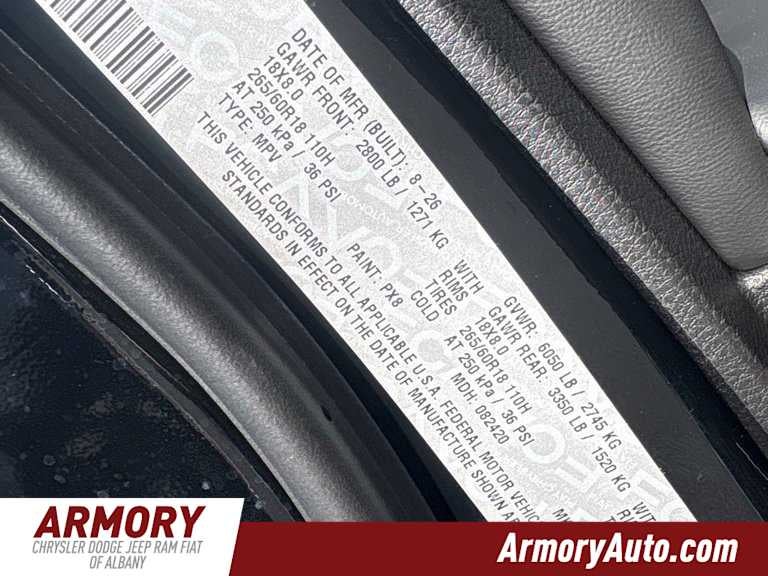 2027 Jeep Grand Cherokee Laredo Altitude