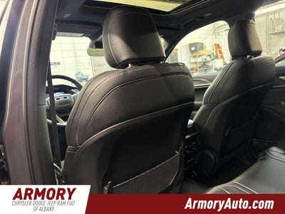 2026 Jeep Grand Cherokee Laredo Altitude