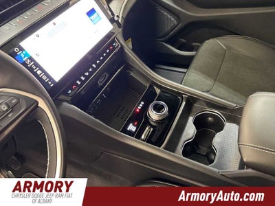 2026 Jeep Grand Cherokee Laredo Altitude