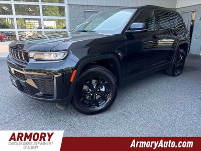 2026 Jeep Grand Cherokee Laredo Altitude