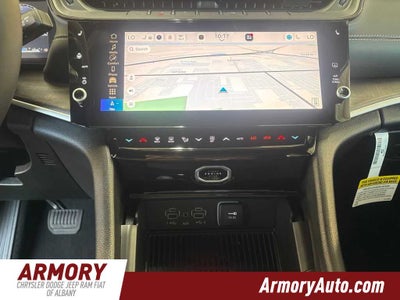 2026 Jeep Grand Cherokee Laredo Altitude