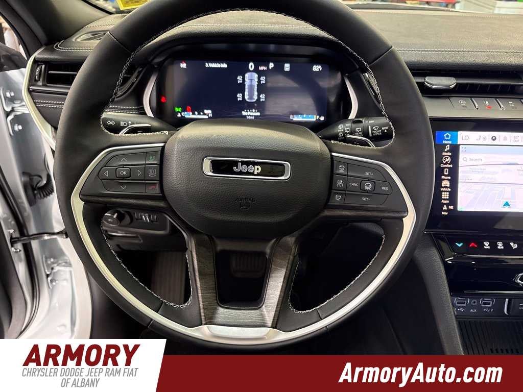 2027 Jeep Grand Cherokee Limited