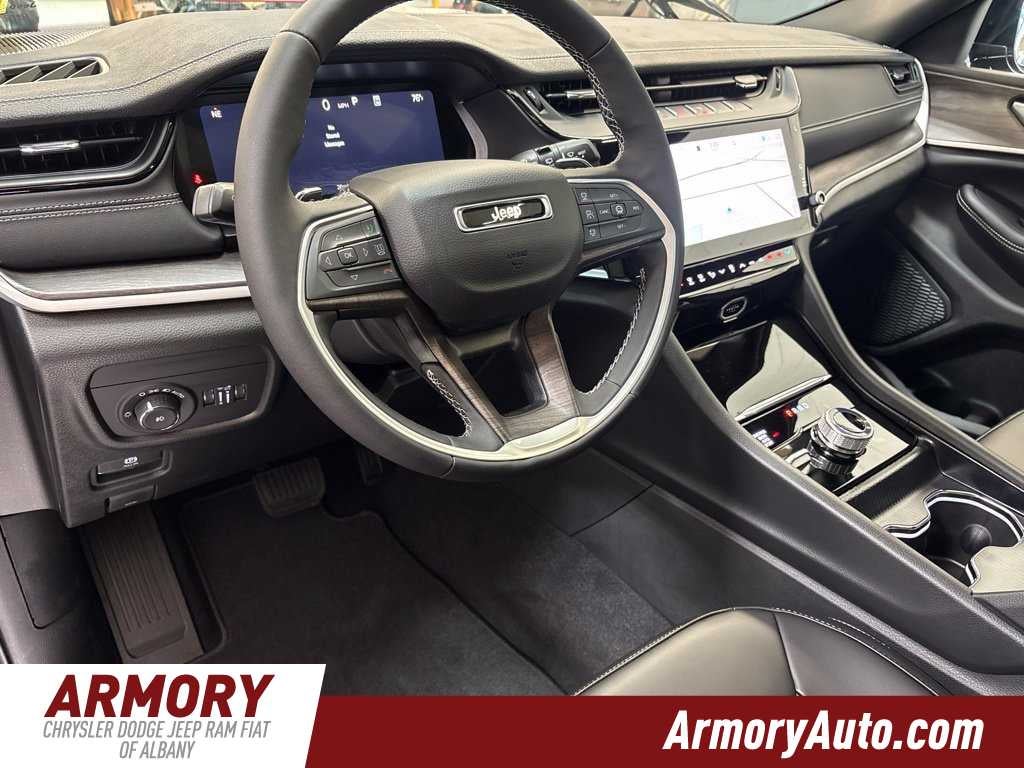 2027 Jeep Grand Cherokee Limited