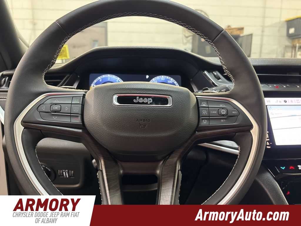 2026 Jeep Grand Cherokee Limited Reserve