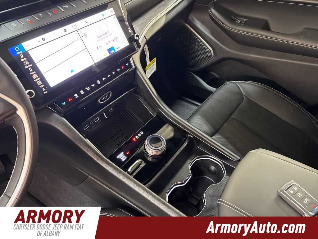 2026 Jeep Grand Cherokee Limited Reserve