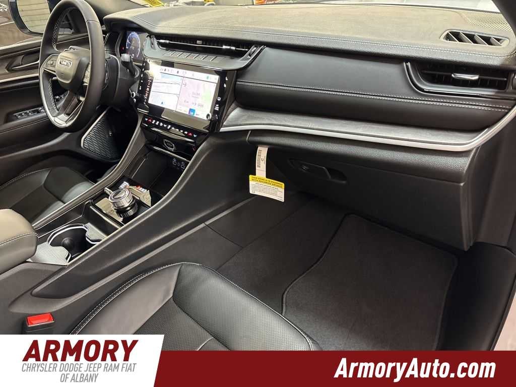 2026 Jeep Grand Cherokee Limited Reserve