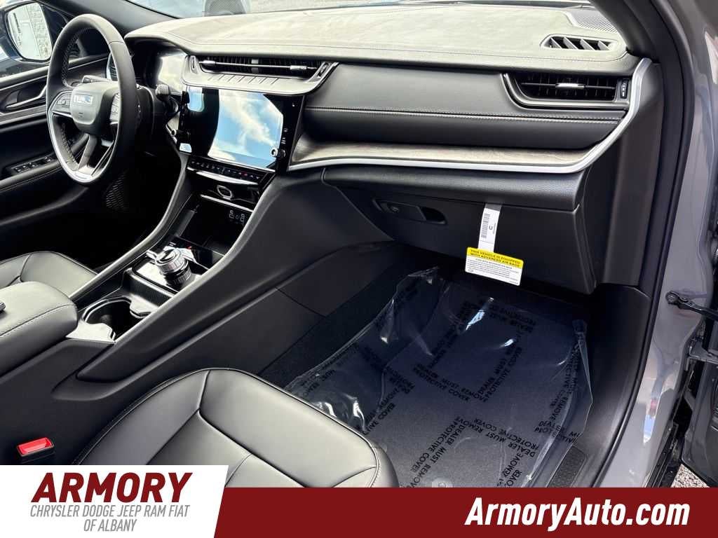 2027 Jeep Grand Cherokee Limited