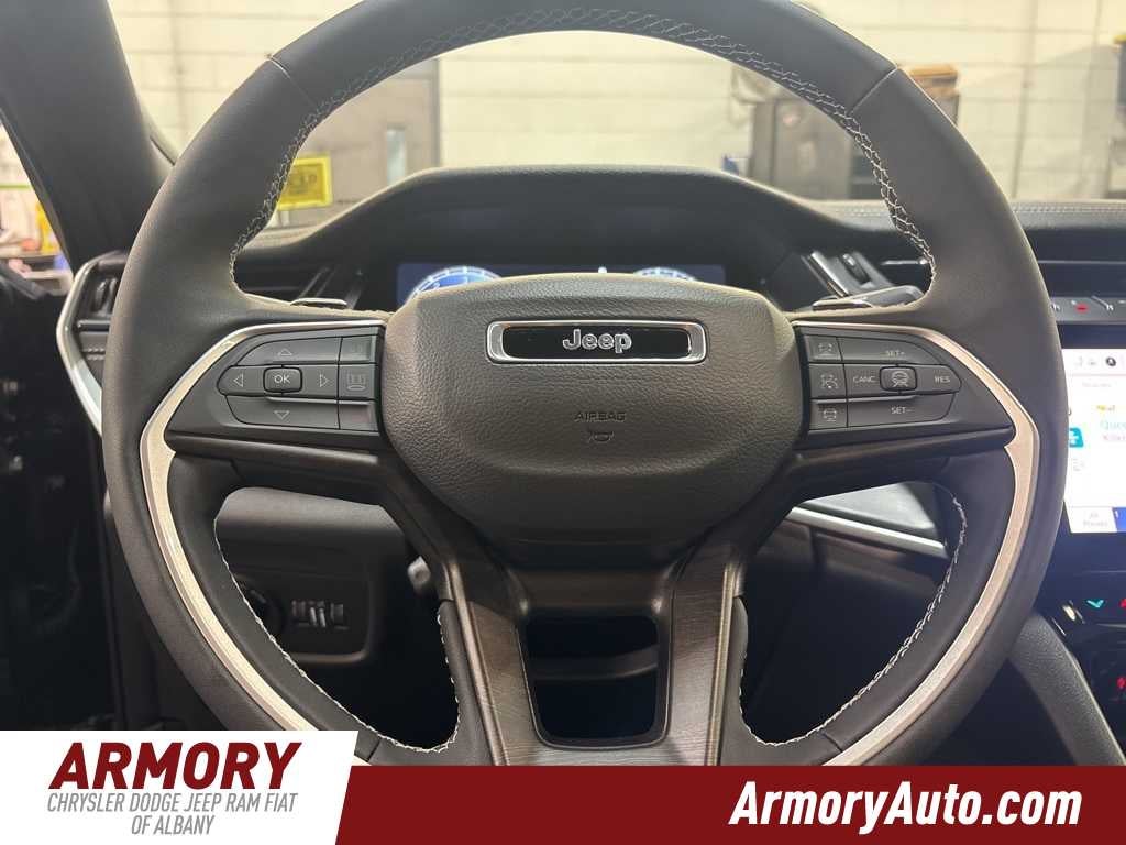 2026 Jeep Grand Cherokee Limited Reserve