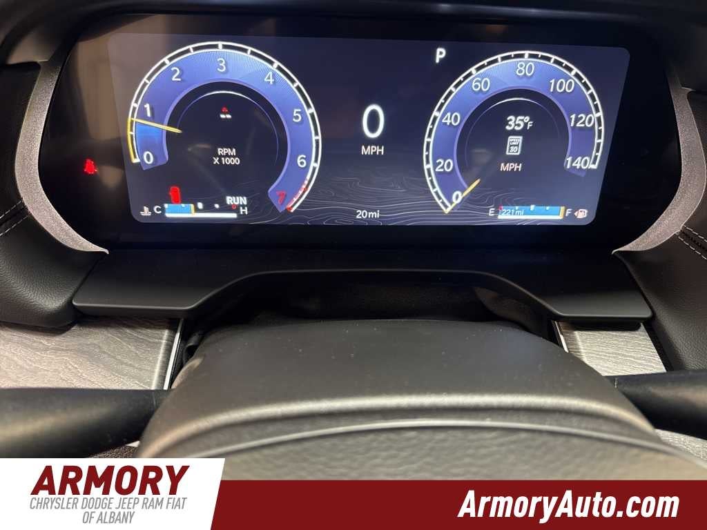 2026 Jeep Grand Cherokee Limited Reserve