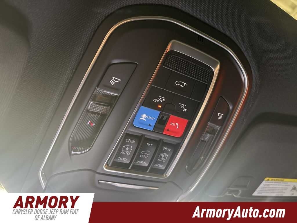 2026 Jeep Grand Cherokee Limited Reserve