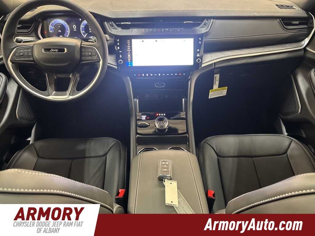 2026 Jeep Grand Cherokee Limited Reserve