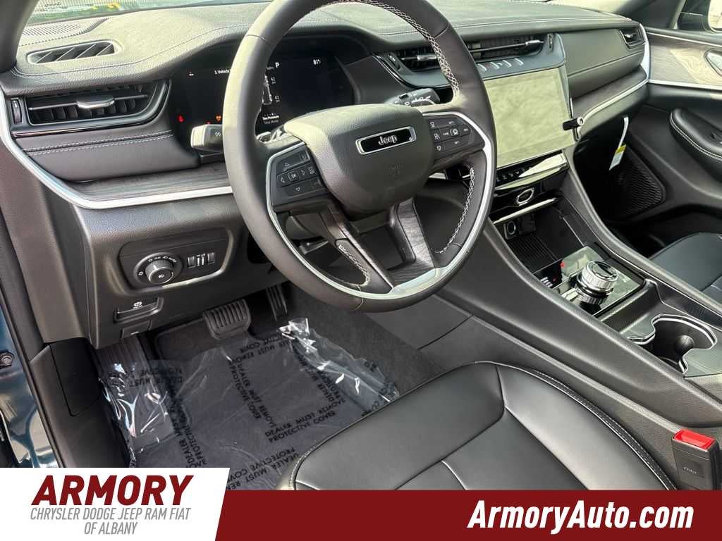 2027 Jeep Grand Cherokee Limited