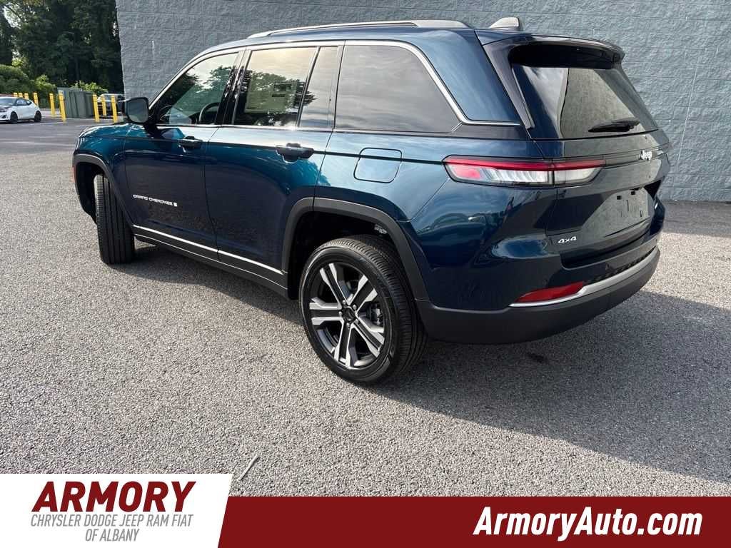 2027 Jeep Grand Cherokee Limited