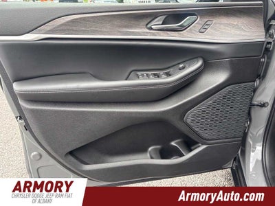 2027 Jeep Grand Cherokee Limited