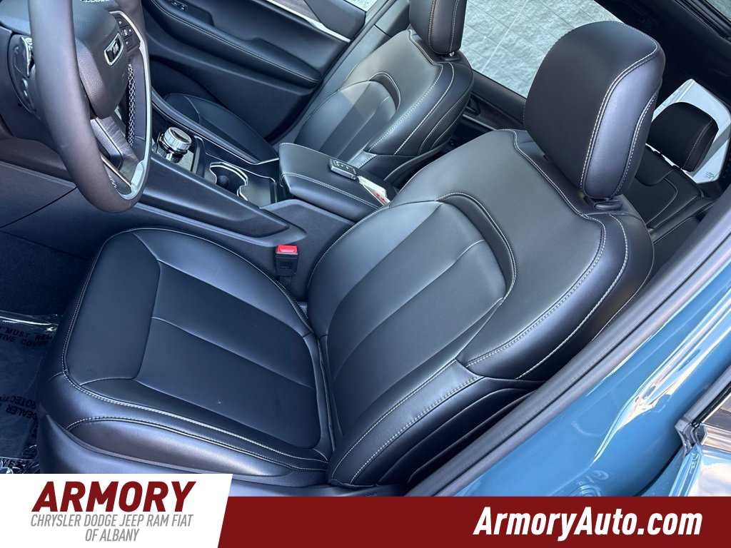 2027 Jeep Grand Cherokee Limited
