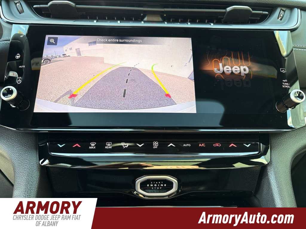 2027 Jeep Grand Cherokee Limited