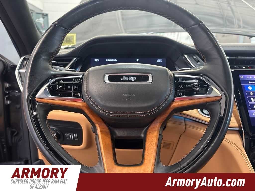 2023 Jeep Grand Cherokee Summit Reserve
