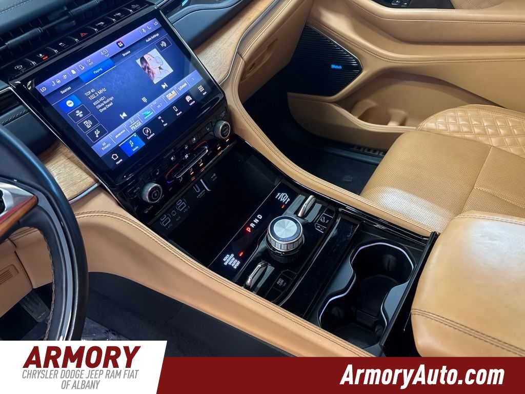 2023 Jeep Grand Cherokee Summit Reserve
