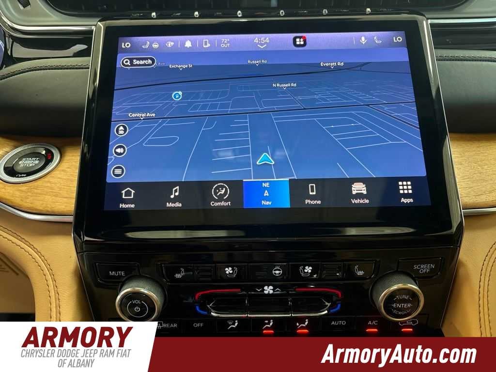 2023 Jeep Grand Cherokee Summit Reserve