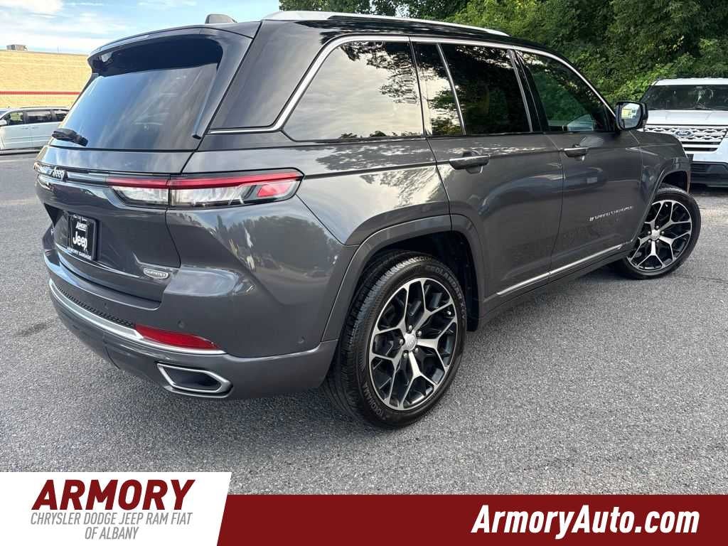 2023 Jeep Grand Cherokee Summit Reserve