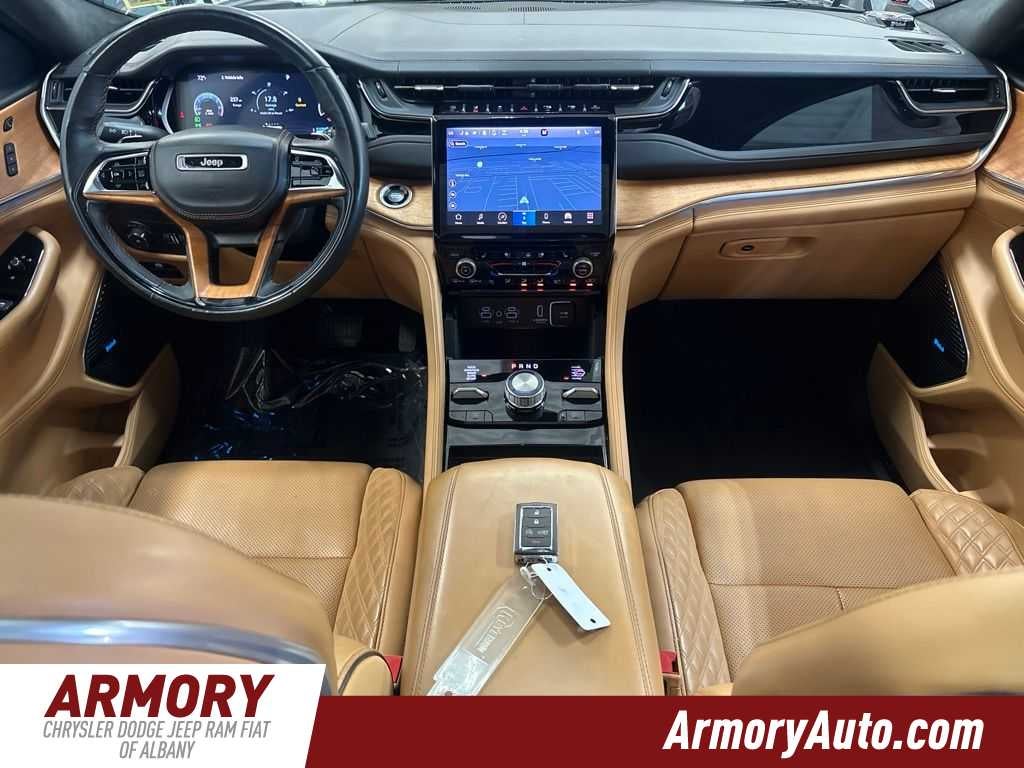 2023 Jeep Grand Cherokee Summit Reserve