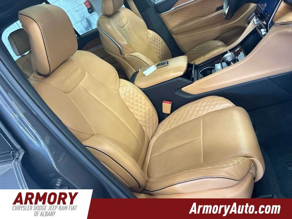 2023 Jeep Grand Cherokee Summit Reserve