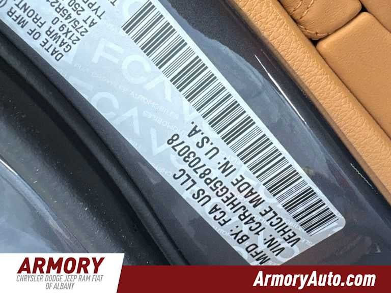 2023 Jeep Grand Cherokee Summit Reserve
