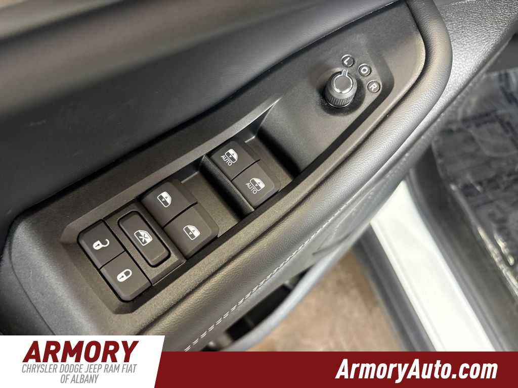 2026 Jeep Grand Cherokee L Laredo X
