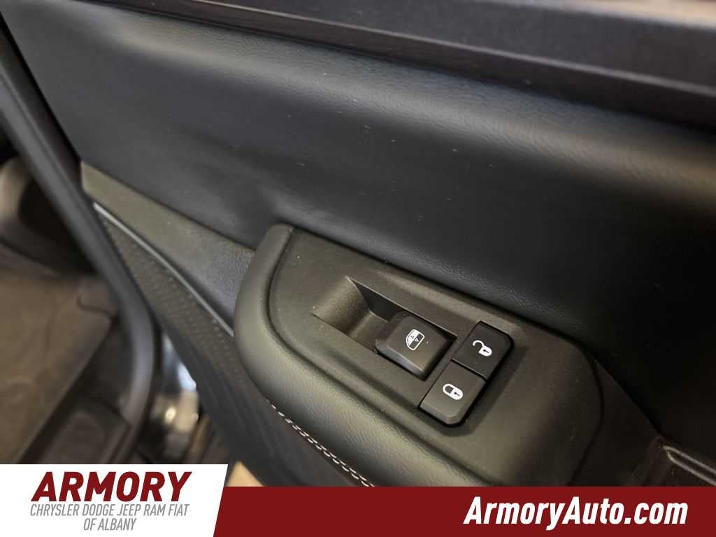 2021 Jeep Grand Cherokee L Laredo