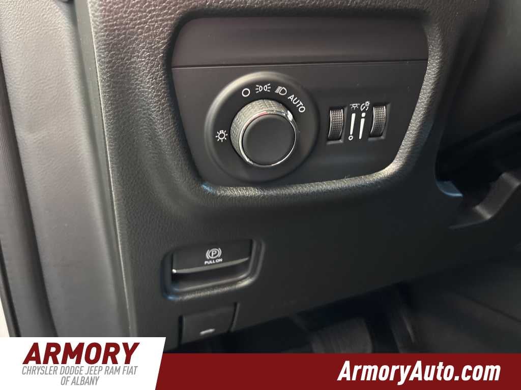 2025 Jeep Grand Cherokee L Laredo X