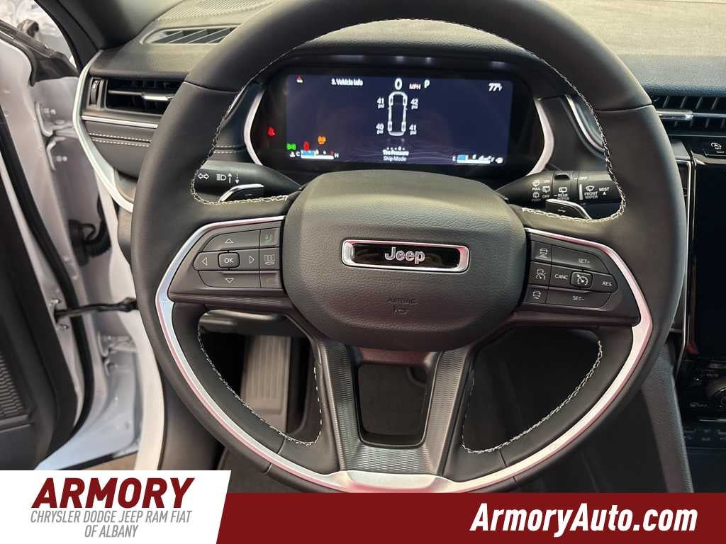 2025 Jeep Grand Cherokee L Laredo X