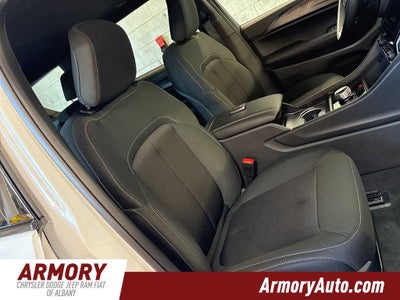 2025 Jeep Grand Cherokee L Laredo X