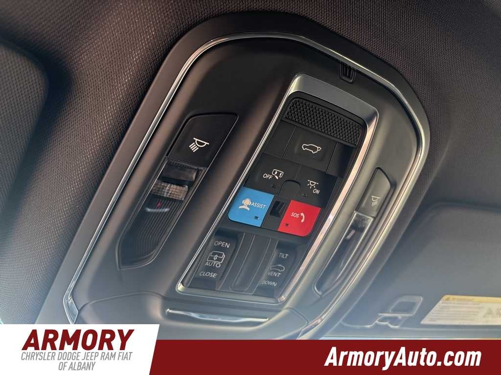 2025 Jeep Grand Cherokee L Laredo X